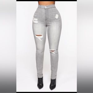 Distressed Skinny Jeans